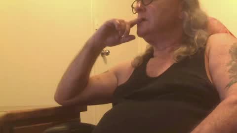 knobout online show from June 2026 11:44:01 AM