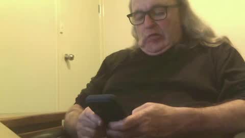 knobout online show from July 2026 12:31:01 PM