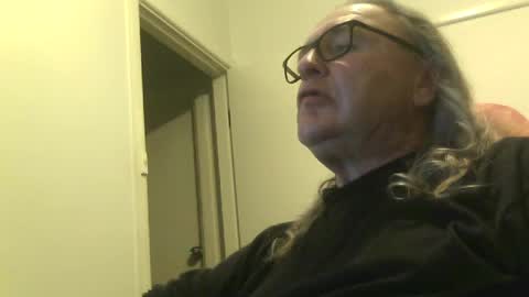 knobout online show from August 2026 10:18:01 AM
