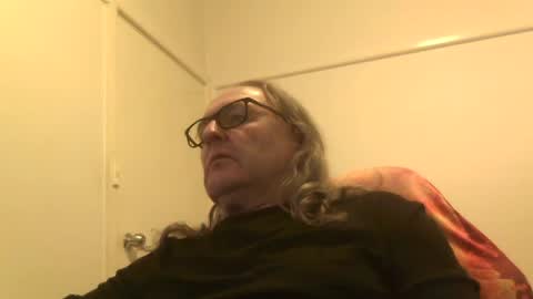 knobout online show from August 2026 03:08:02 AM