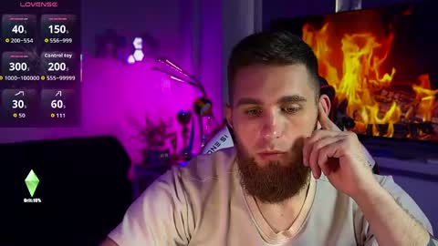 Snapshot of kochka25 chatting on April 2026 09:35:02 AM Sweet boy online show from April 2026 09:35:02 AM