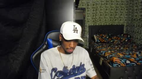 Snapshot of kofi_exotic_ chatting on December 2025 12:27:02 AM kofi online show from December 2025 12:27:02 AM