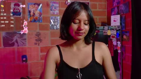 Snapshot of komatsu_ chatting on March 2025 01:31:02 AM Komatsu Lilith online show from March 2025 01:31:02 AM