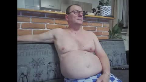 Snapshot of komputer123456789 chatting on February 2026 08:58:01 PM Bogdan online show from February 2026 08:58:01 PM