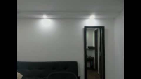 Julieta online show from March 2025 04:01:01 AM