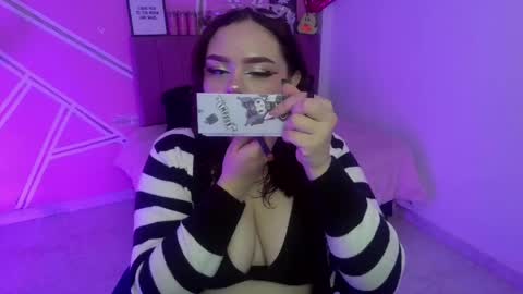 camila online show from April 2026 03:30:02 AM