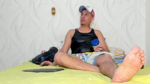 Snapshot of kopular chatting on January 2025 11:06:01 PM Diego y Edgar online show from January 2025 11:06:01 PM