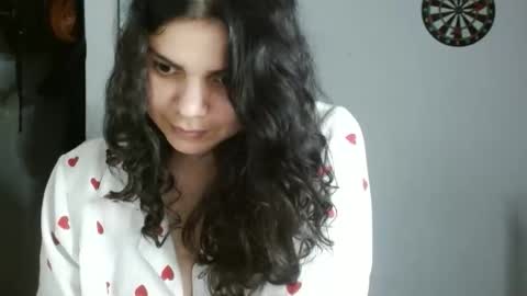 Snapshot of koranikky08 chatting on May 2026 02:07:01 AM Karoll online show from May 2026 02:07:01 AM