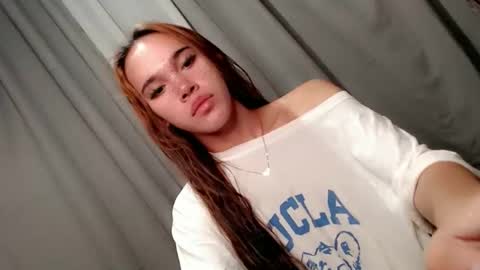 Snapshot of koreandoll_yuri chatting on January 2026 02:43:01 PM koreandoll_yuri online show from January 2026 02:43:01 PM