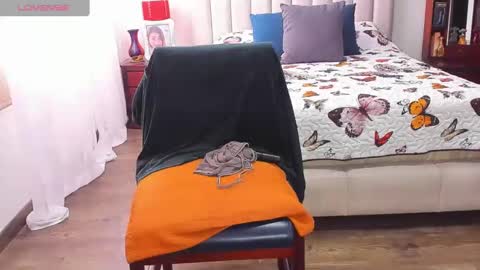 Snapshot of korinasex22 chatting on January 2025 03:54:02 PM korinasex22 online show from January 2025 03:54:02 PM