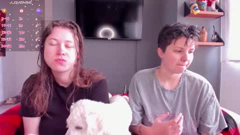 Twiix online show from February 2026 03:10:01 PM