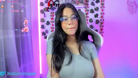 Snapshot of kotomi_rosse chatting on October 2025 12:21:02 AM Kotomi online show from October 2025 12:21:02 AM