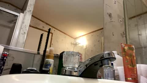 Snapshot of kountrygangsta1979 chatting on December 2024 02:51:01 AM KountryGangsta1979 online show from December 2024 02:51:01 AM