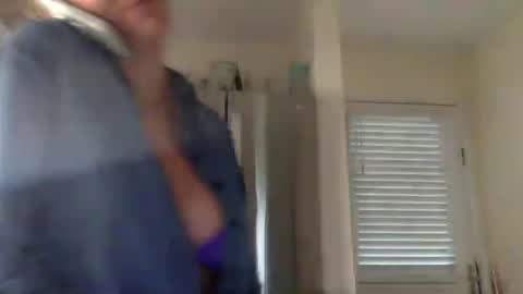 Snapshot of koyoteej chatting on March 2025 10:42:01 PM koyoteej online show from March 2025 10:42:01 PM