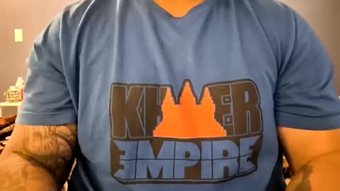 Snapshot of kp253 chatting on December 2025 12:27:01 AM KP online show from December 2025 12:27:01 AM