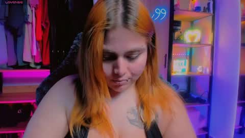 Khloe online show from May 2026 11:43:01 PM