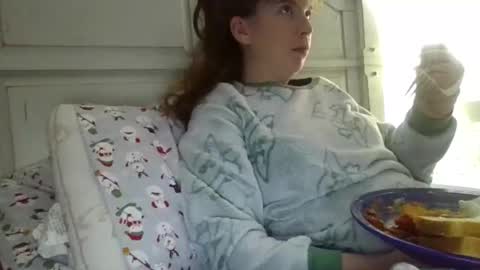 Snapshot of krazyred1027 chatting on February 2026 01:14:01 AM krazyred1027 online show from February 2026 01:14:01 AM