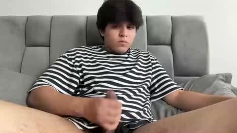 Snapshot of krexxxtofer chatting on March 2026 08:33:01 PM krexxxtofer online show from March 2026 08:33:01 PM