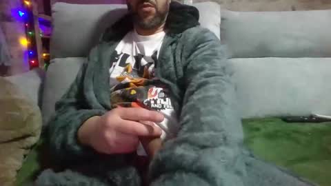 Snapshot of krime59100 chatting on December 2025 01:43:02 AM krime59100 online show from December 2025 01:43:02 AM