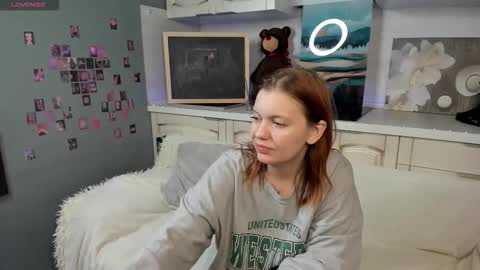 kris_icebb online show from November 2025 03:27:01 AM