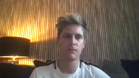 krisl77 online show from March 2026 05:13:02 PM