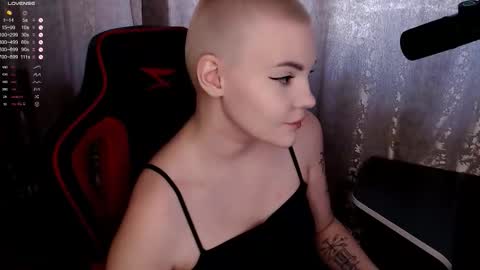 Snapshot of krisneal chatting on January 2026 09:24:02 AM krisneal online show from January 2026 09:24:02 AM