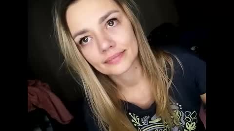 KrissSexi online show from December 2024 04:32:02 PM