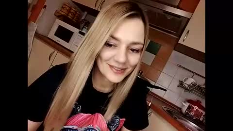 KrissSexi online show from March 2025 07:37:01 PM