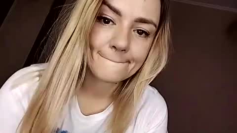 KrissSexi online show from September 2025 04:56:01 AM