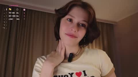 Snapshot of krissyhei chatting on September 2025 01:16:02 AM Sarah online show from September 2025 01:16:02 AM