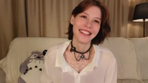 Snapshot of krissyhei chatting on September 2025 01:18:01 AM Sarah online show from September 2025 01:18:01 AM