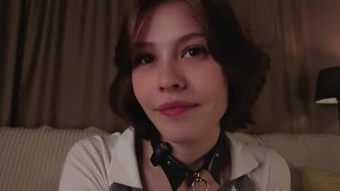 Snapshot of krissyhei chatting on September 2025 01:20:02 AM Sarah online show from September 2025 01:20:02 AM