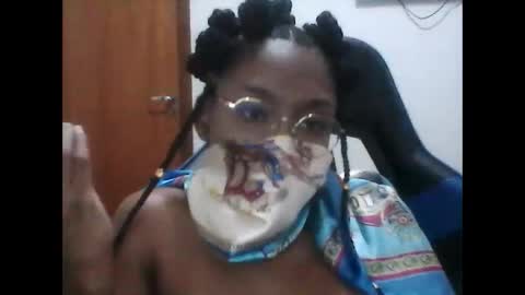 Snapshot of kristallvfs chatting on January 2025 05:38:01 AM kristallvfs online show from January 2025 05:38:01 AM