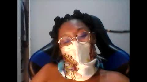 Snapshot of kristallvfs chatting on January 2025 05:53:01 AM kristallvfs online show from January 2025 05:53:01 AM