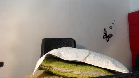 kristal online show from December 2024 09:08:01 PM