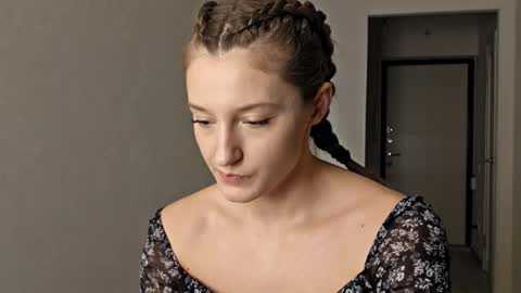 kristandaty online show from February 2026 03:44:02 PM