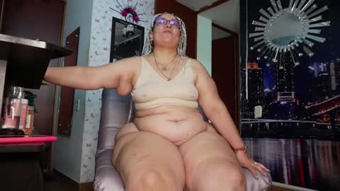 Snapshot of kristenhill1 chatting on December 2024 09:40:02 PM Kristen online show from December 2024 09:40:02 PM