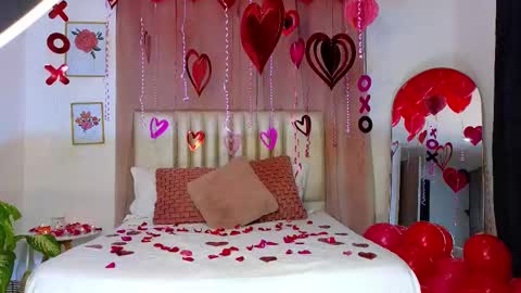 Snapshot of kristennblue_ chatting on February 2025 02:26:02 AM Kris online show from February 2025 02:26:02 AM