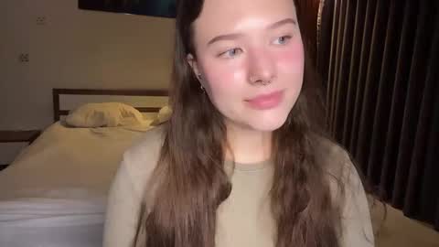 kristiekitty online show from April 2026 04:04:02 PM