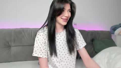 Snapshot of kristina_angel1 chatting on February 2026 09:15:01 AM polya online show from February 2026 09:15:01 AM