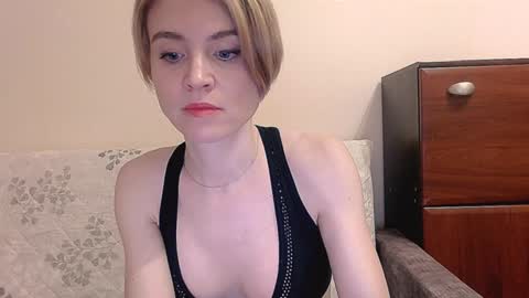 Snapshot of kristina_vagner chatting on February 2025 10:57:01 AM kristina_vagner online show from February 2025 10:57:01 AM