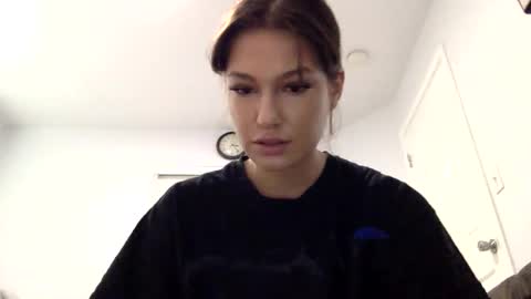 kristinafae online show from October 2025 10:19:01 PM