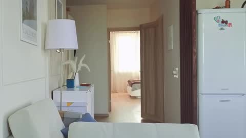 Kristi online show from September 2025 05:11:01 AM