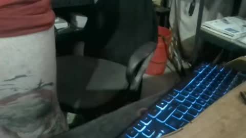 Snapshot of kristo2323 chatting on March 2026 08:10:02 AM kristo2323 online show from March 2026 08:10:02 AM