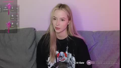 Snapshot of kristy_babe chatting on December 2024 08:15:02 PM Kristy and Alice online show from December 2024 08:15:02 PM