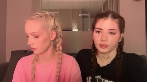 Kristy and Alice online show from February 2026 08:12:01 PM