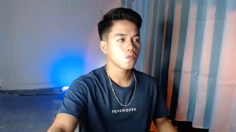 Snapshot of kritthanarkorn chatting on June 2026 07:09:02 PM kritthanarkorn online show from June 2026 07:09:02 PM