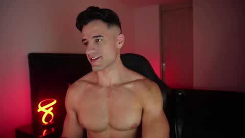 Snapshot of krops_ chatting on November 2025 06:36:02 AM KROPS online show from November 2025 06:36:02 AM