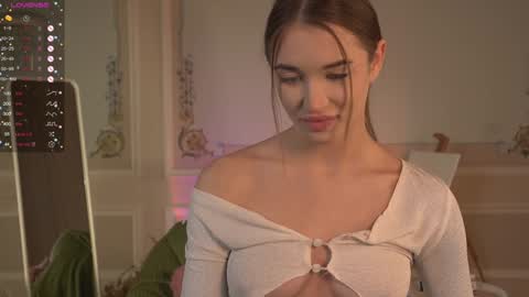 Ksesha online show from January 2025 12:49:02 PM