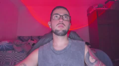 Sam monitor de modelos independientes online show from November 2025 05:40:01 AM